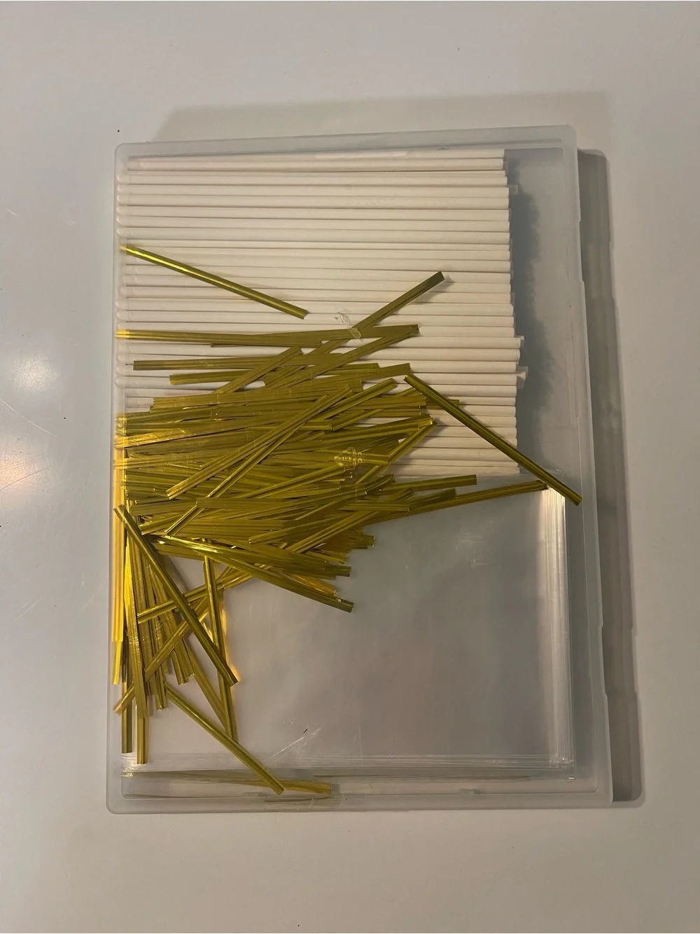 NWT Gold and White Cake Pop Sticks with Gold Treat Wraps - Party Supplies